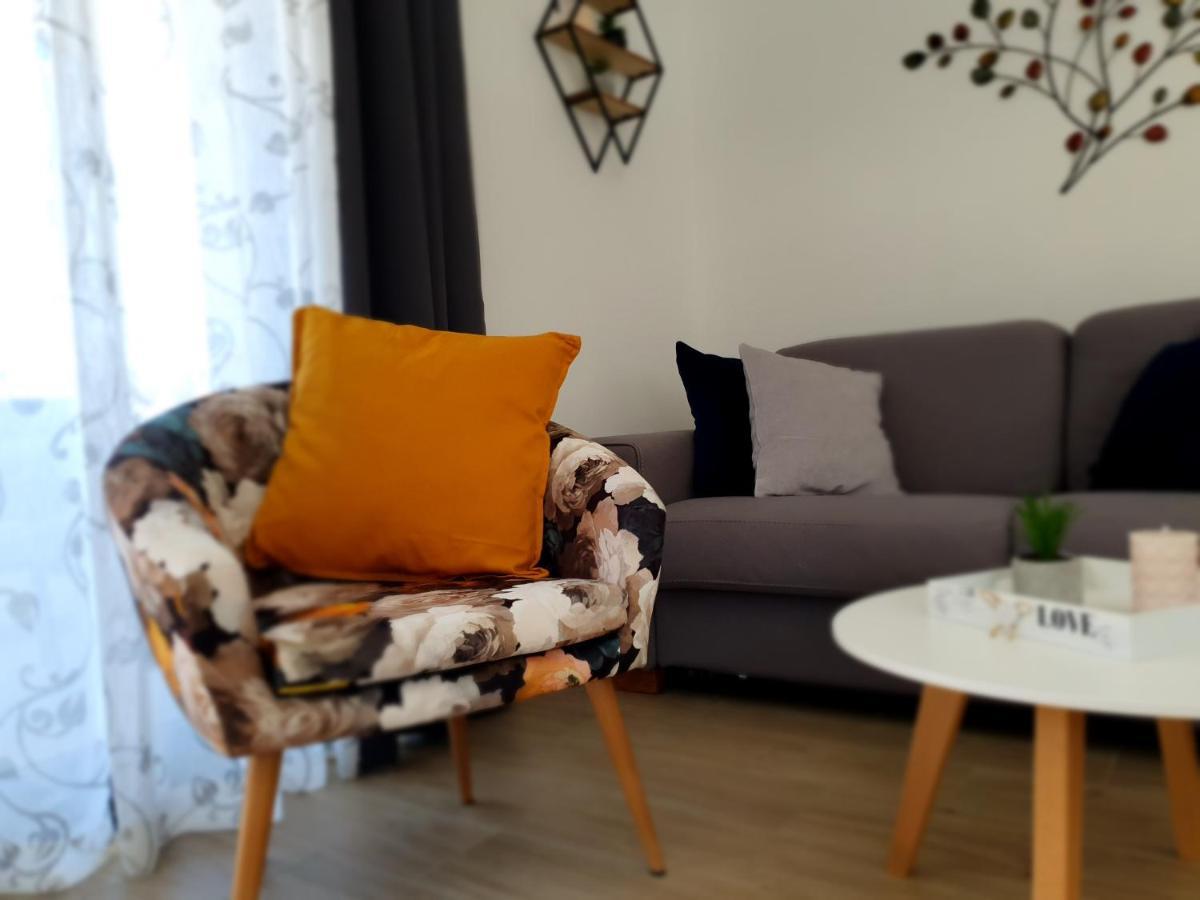Villa La Vita Baška Voda Εξωτερικό φωτογραφία