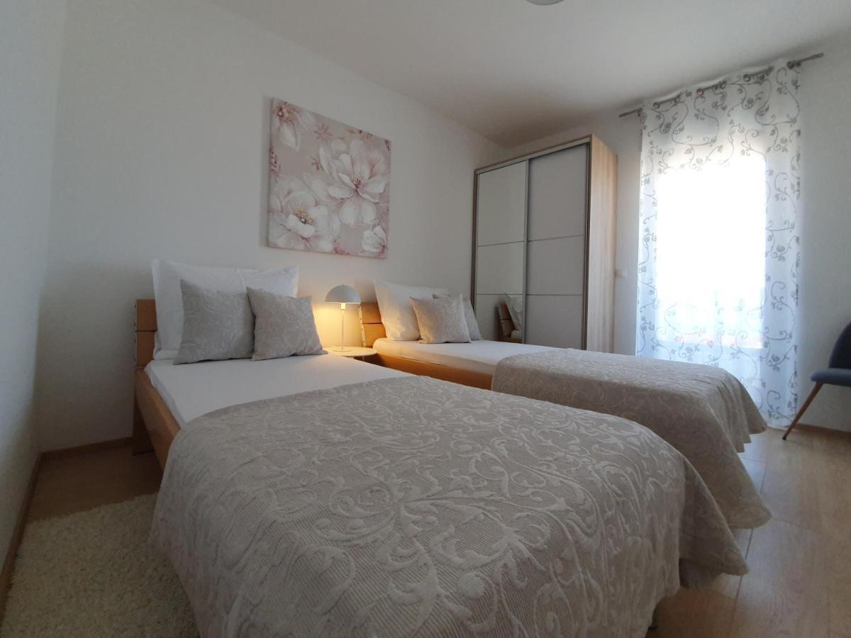 Villa La Vita Baška Voda Εξωτερικό φωτογραφία